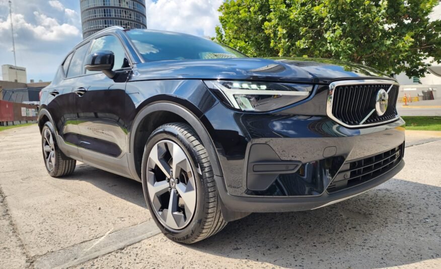 VOLVO XC 40 B4 MILD-HYBRID 2023