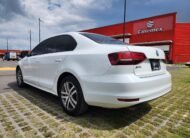 VOLKSWAGEN JETTA TIPTRONIC 2016