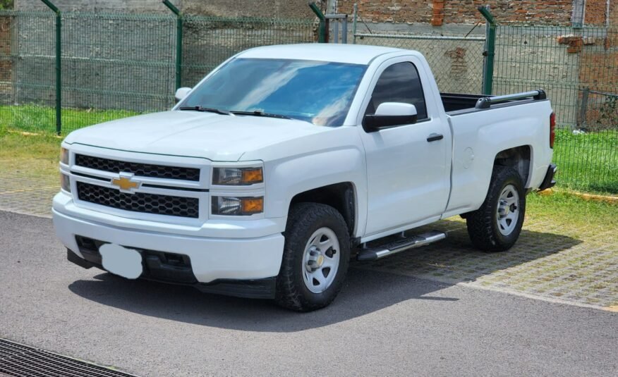 CHEVROLET SILVERADO LS 2015