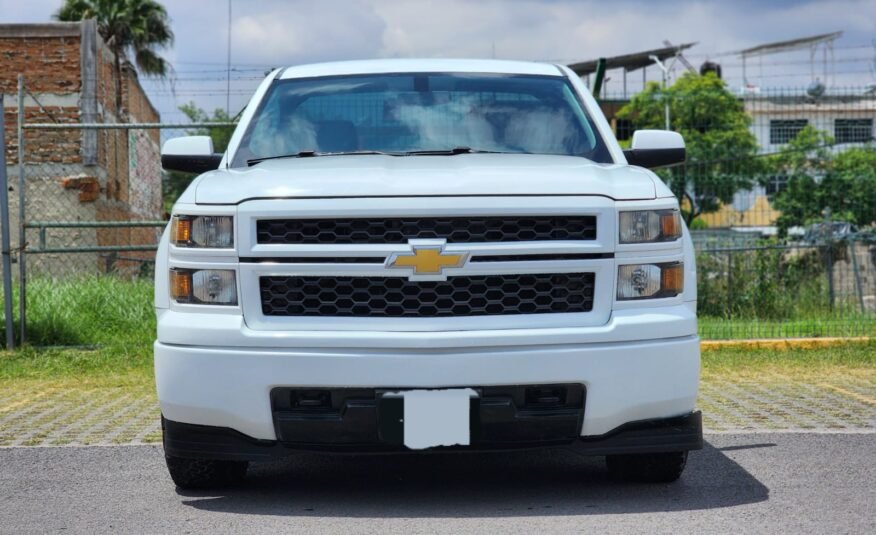 CHEVROLET SILVERADO LS 2015