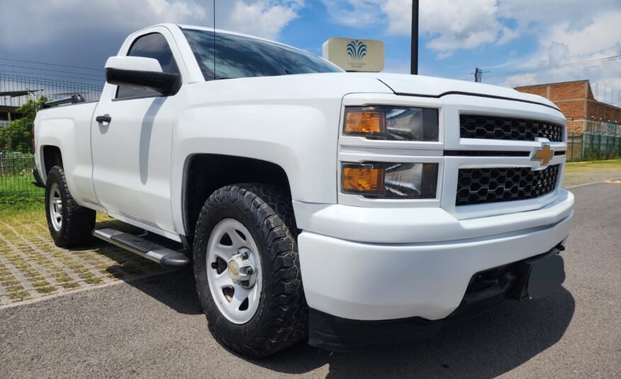 CHEVROLET SILVERADO LS 2015