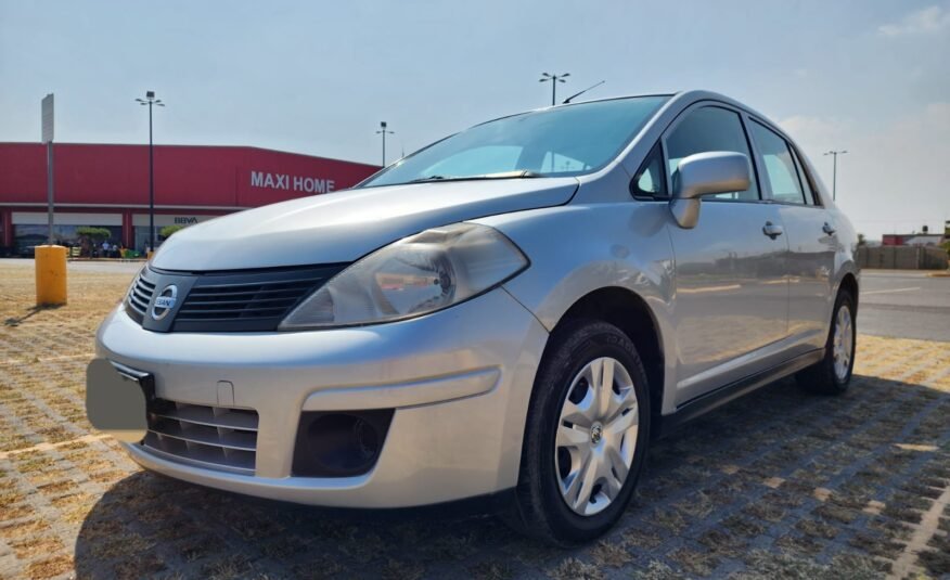 NISSAN TIIDA 2016